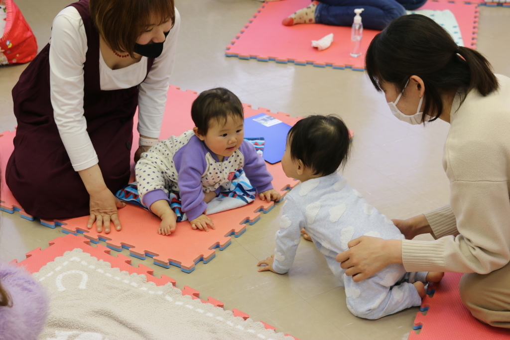 「ふれあい」ベビーマッサージでママと赤ちゃんの絆を深めよう!!