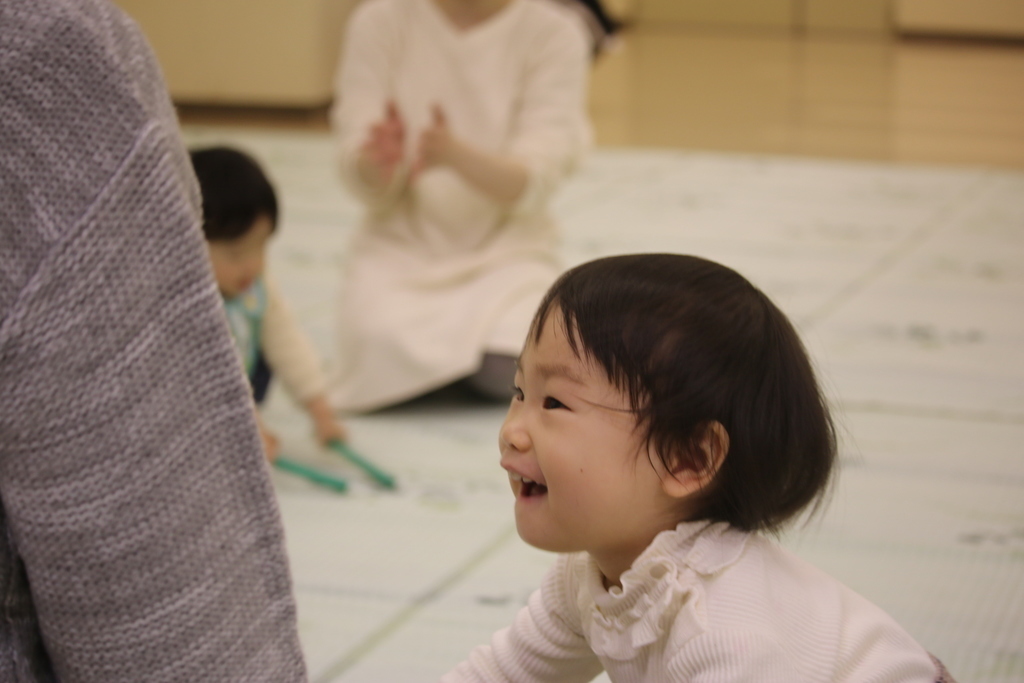 親子リズム・リトミック遊び　親コミュ